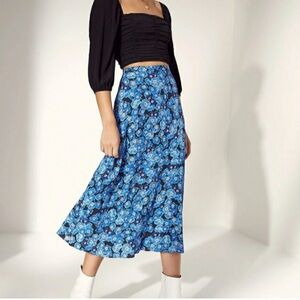 Aritzia Wilfred Midi Skirt